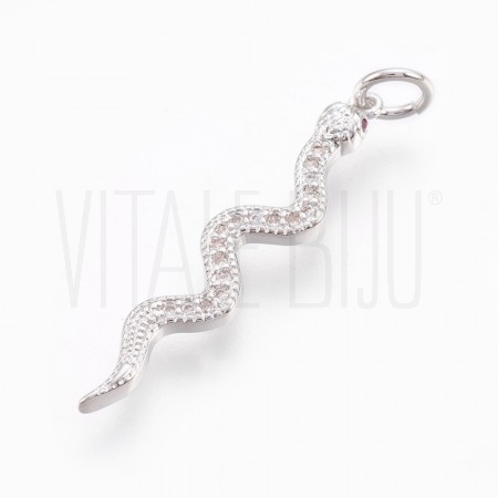 Pendente Serpente 29x6mm - Latão Banhado a Platinum com Zircónias  