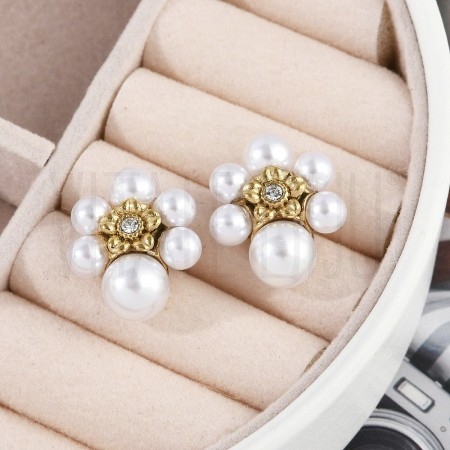 Brinco Pearl Cluster 19x16mm -... Brinco Pearl Cluster 19x16mm -...