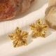 Brincos de Pino Flor em Aço Inoxidável 304 Banho Ouro 18K 32,5x34mm Brincos de Pino Flor em Aço Inoxidável 304 Banho Ouro 18K 32,5x34mm