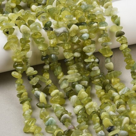 Fiada de Contas Cascalho / Chips de Jade Natural Verde Claro 4,5 a 16mm 78cm